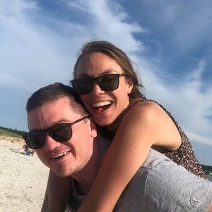 Meet your Posher, Monique